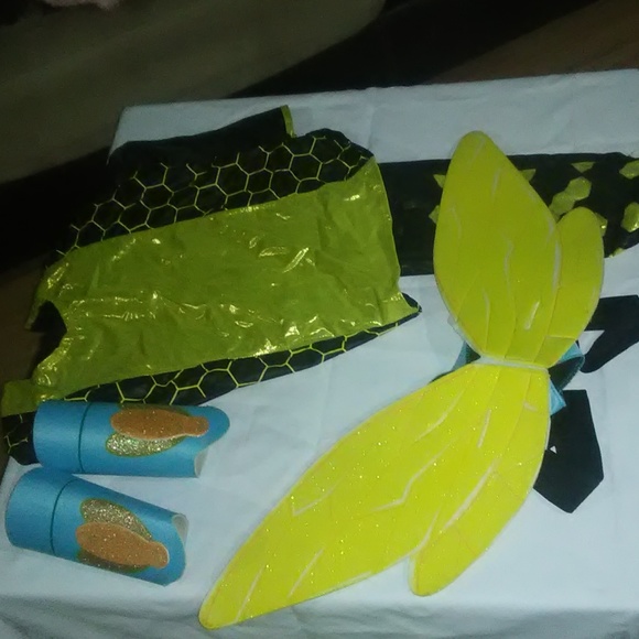 DC Comics Other - Bumble Bee Costume